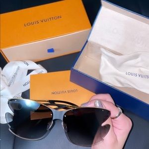 Louis Vuitton Bohemian Vuittony Square Sunglasses BNIB